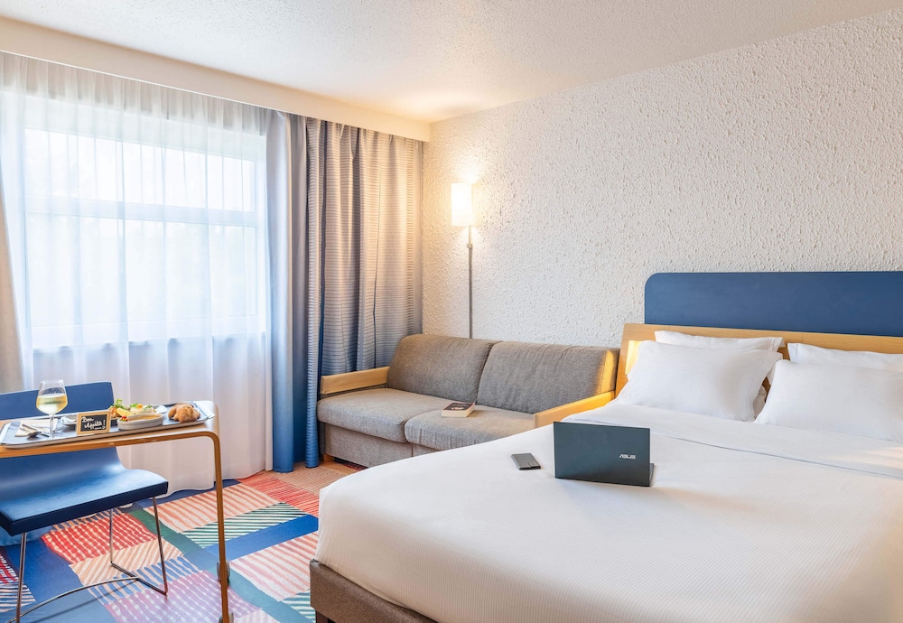 Standard Room, 1 Queen Bed with Sofa bed, Non Smoking