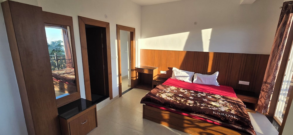 8 BHK Villa
