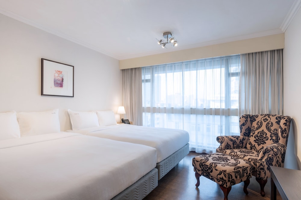 Suite, 3 Bedrooms