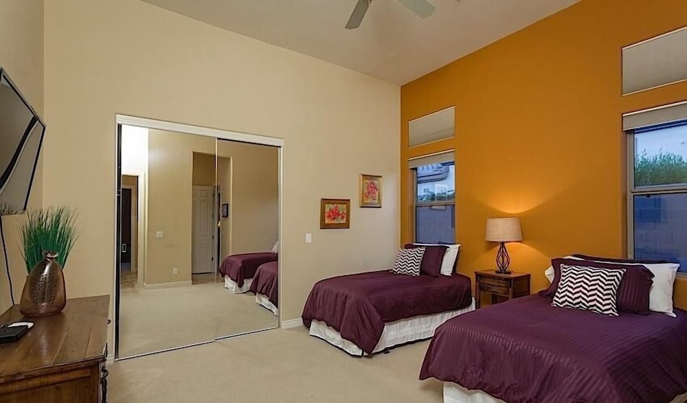 Condo, 4 Bedrooms