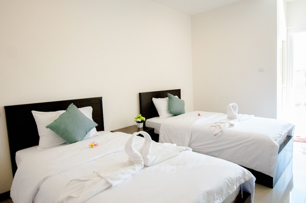 Standard Twin Room photo 3