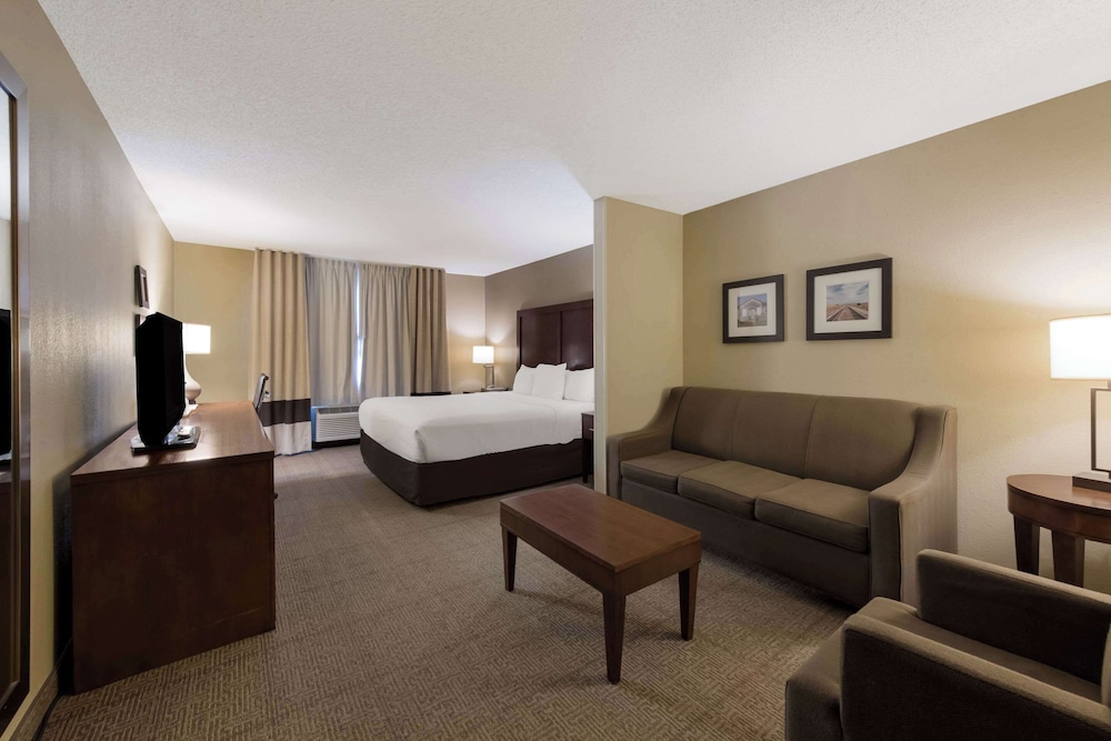 Suite, Non Smoking - Photo 2