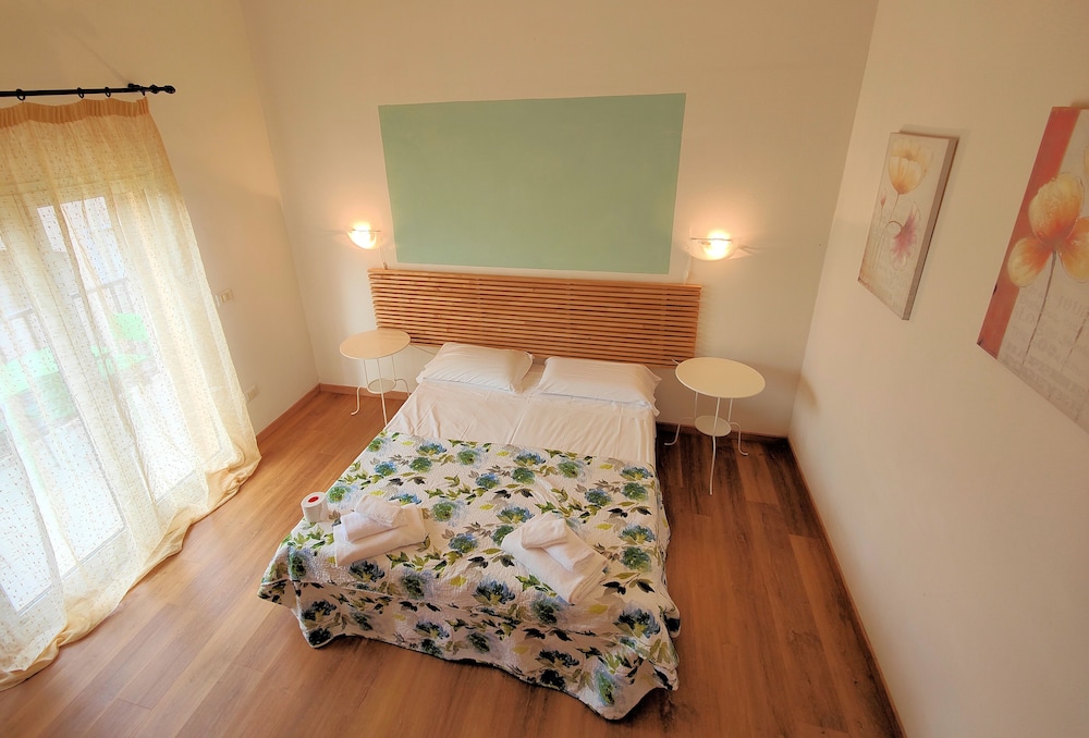 Superior Apartment, 1 Bedroom, Terrace, Partial Sea View photo 3