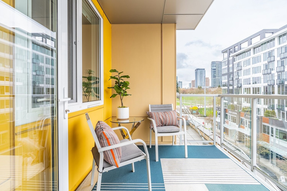 City Apartment, City View photo 2