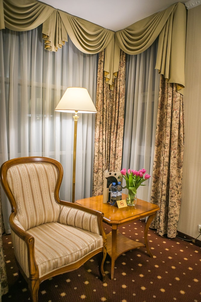 Premium Double or Twin Room, City View (Улучшенный номер "Премиум") photo 3