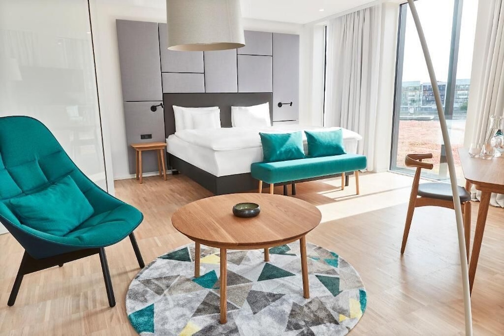 Junior Suite, 1 King Bed