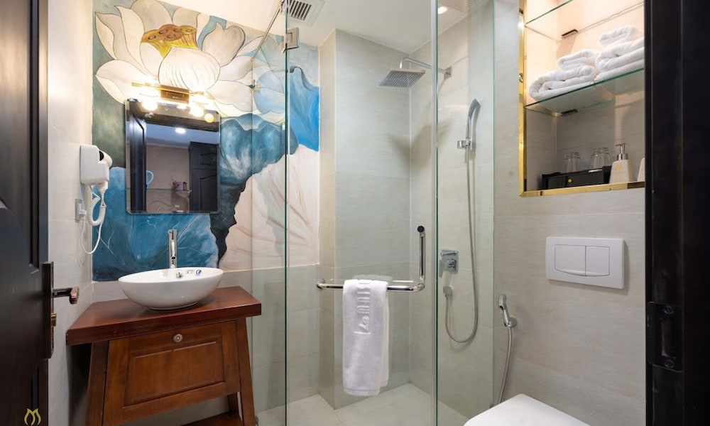 Family Room, 2 Queen Beds, City View - Photo 7