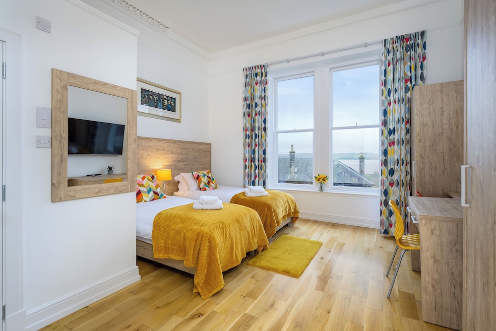 Junior Suite River Views