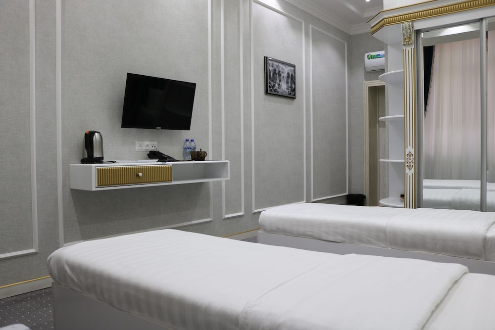 Deluxe Single Room