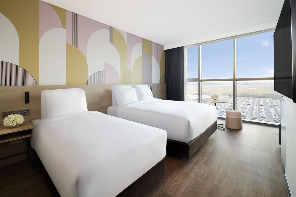 Superior Suite, Multiple Beds - Photo 1