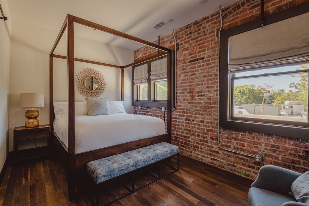Luxury Loft, 3 Bedrooms, Mountain View (Drifter) photo 2