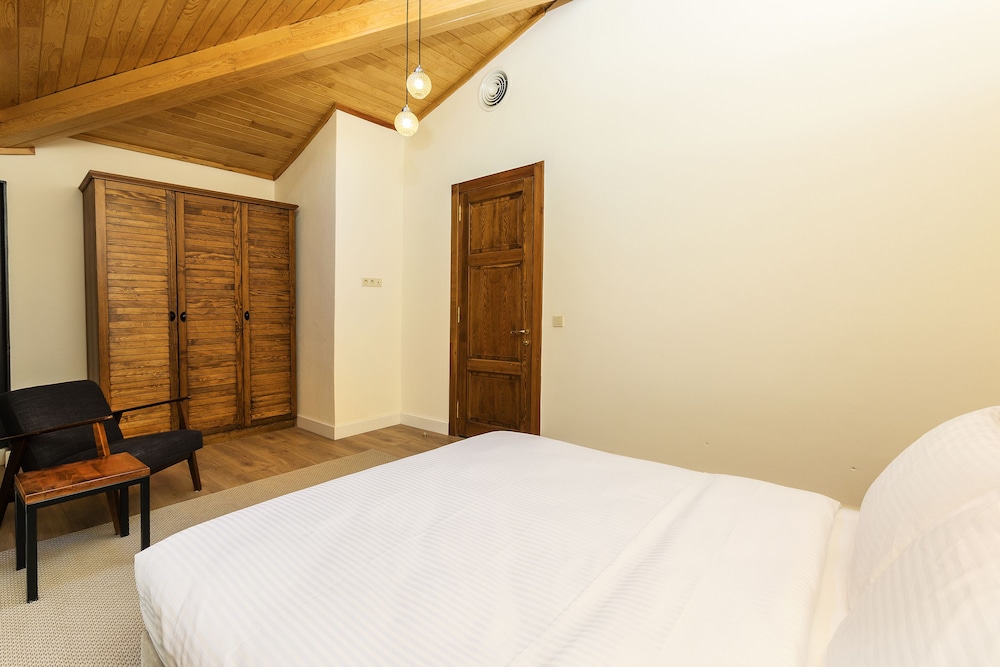 Grand Apartment, 1 Bedroom, Non Smoking, City View photo 3