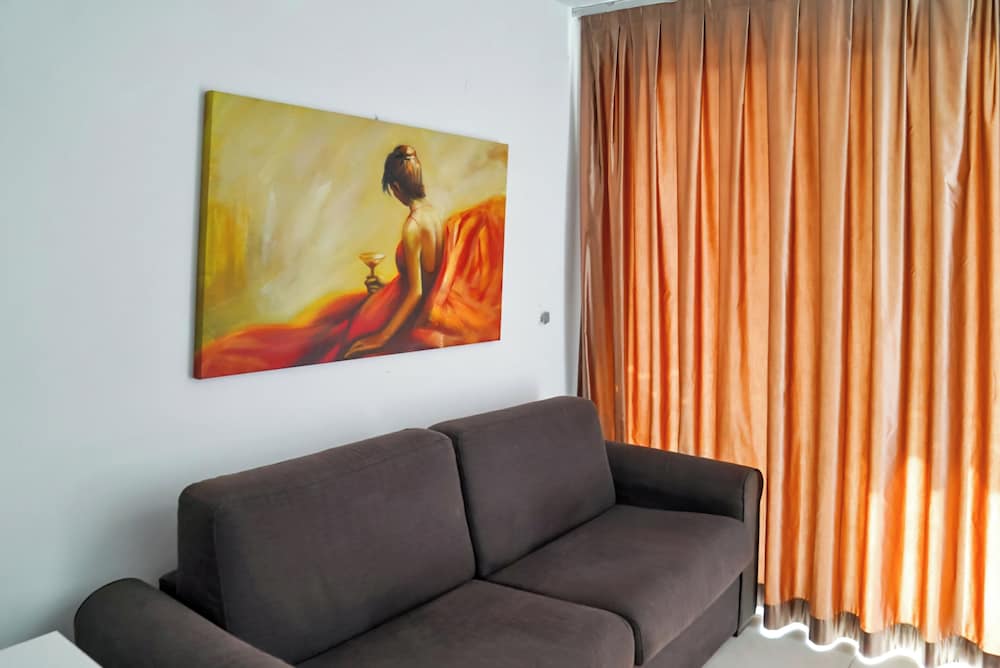 Comfort Studio