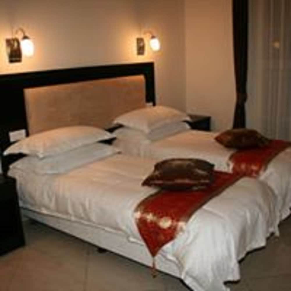 Standard Twin Room photo 1