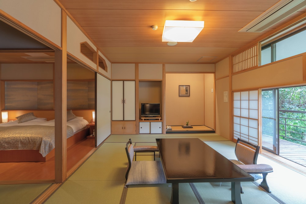 Japanese Western Style Room with Inside bath and Foot bath and Balcony, Garden view (First floor) photo 1