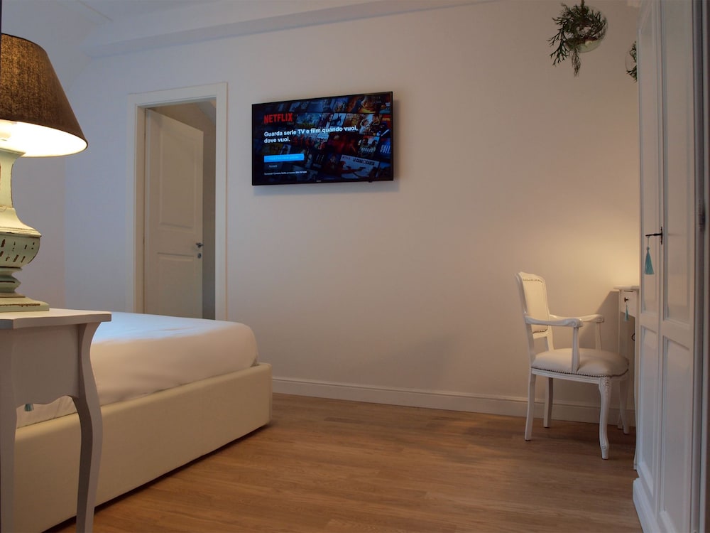 Senior Double Room
