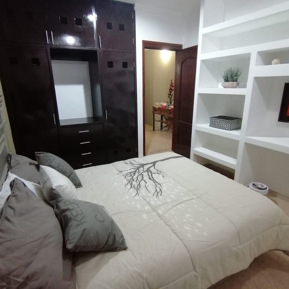 Bougainvillea 2102 - Luxury Apartment