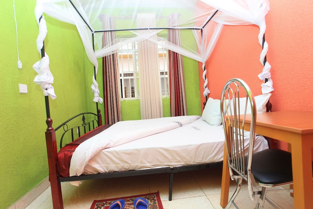 Double Room - Photo 1