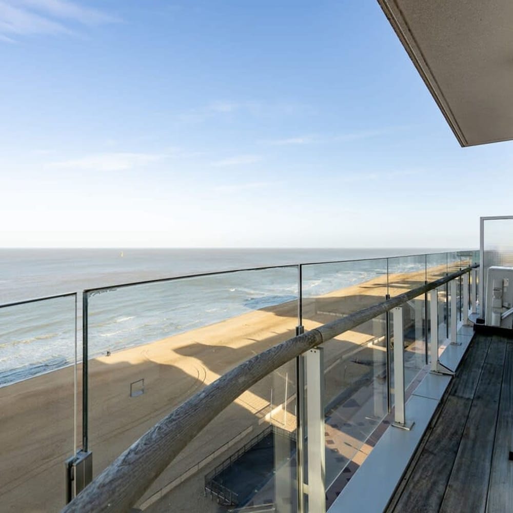 Stunning Penthouse With Free Parking and sea View, Foto 73