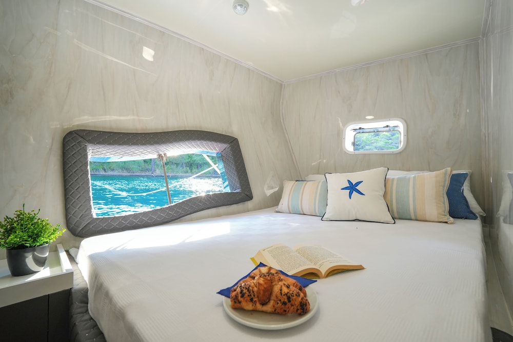 Exclusive Room