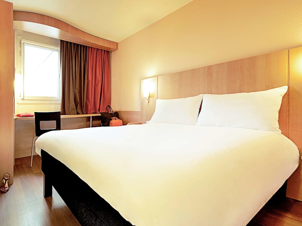 Standard Room, 1 Double Bed - Photo 6