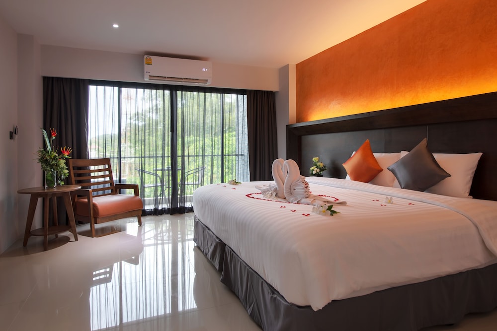 Deluxe Room - Photo 4