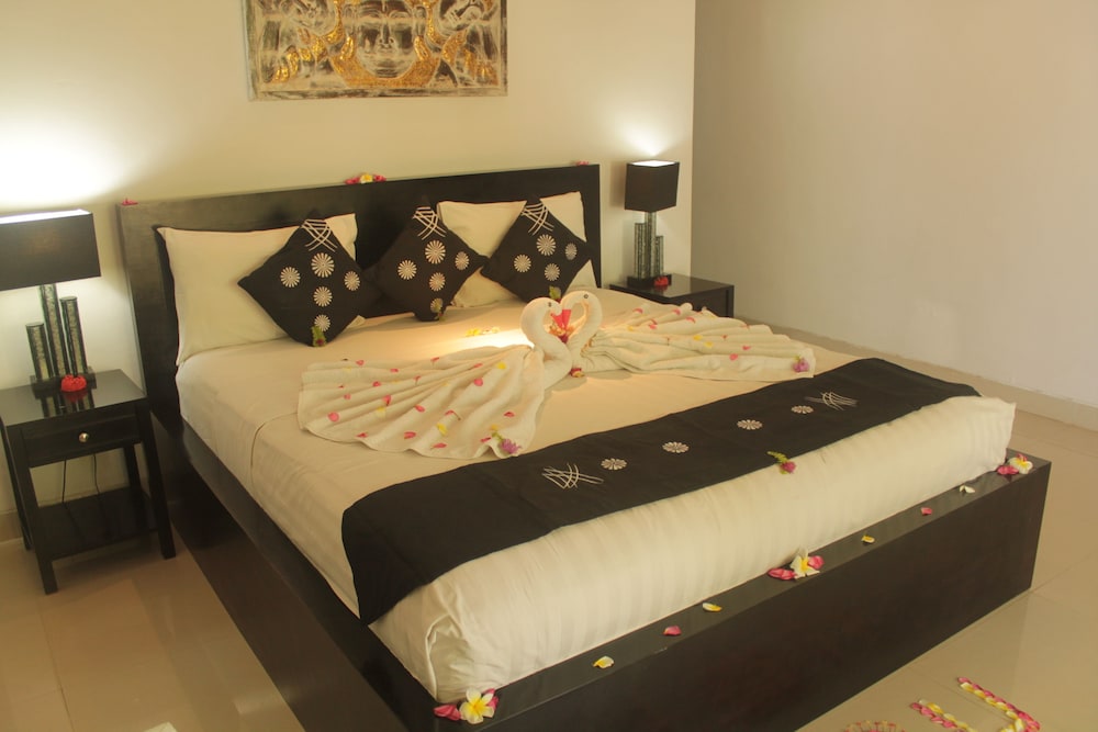 Deluxe Villa, 1 King Bed, Ocean View photo 3