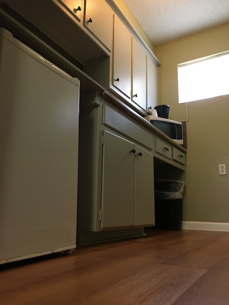 Deluxe Room, Smoking, Kitchen photo 2