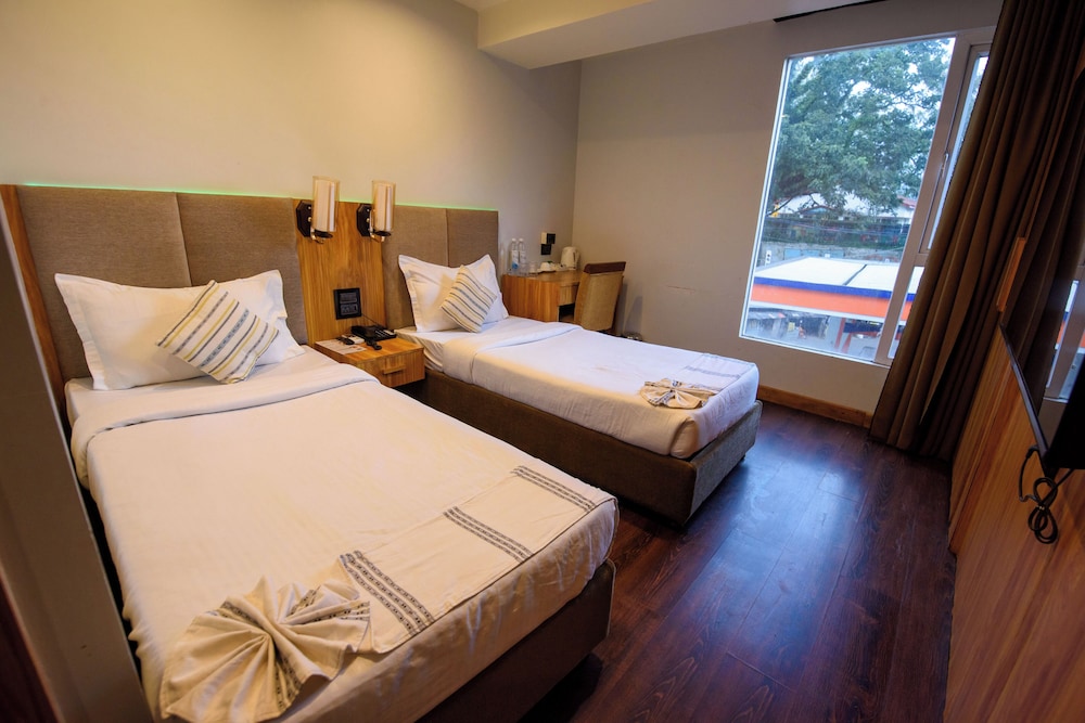 Standard Double or Twin Room photo 3