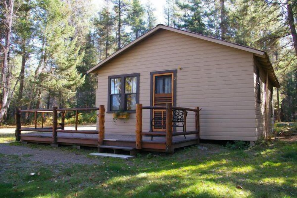 Cabin 3, 3 Bedrooms, Kitchen photo 1