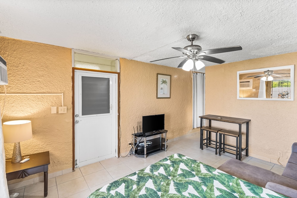 Condo, 1 Bedroom