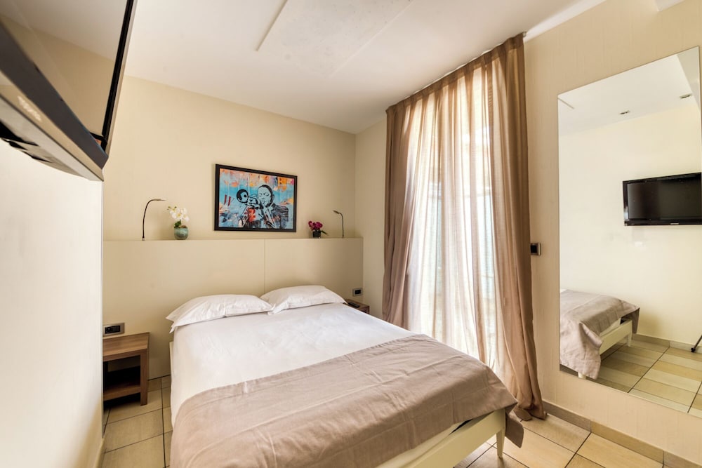 Classic Room - Photo 9