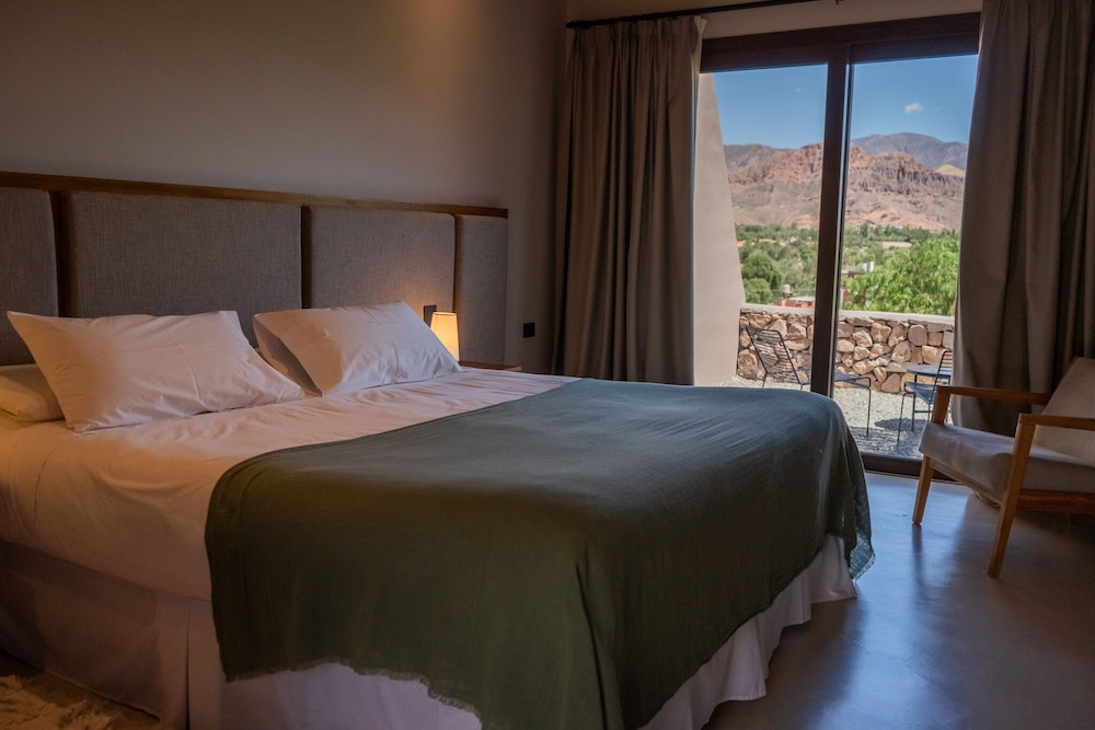 Deluxe Double Room, 1 Queen Bed photo 1