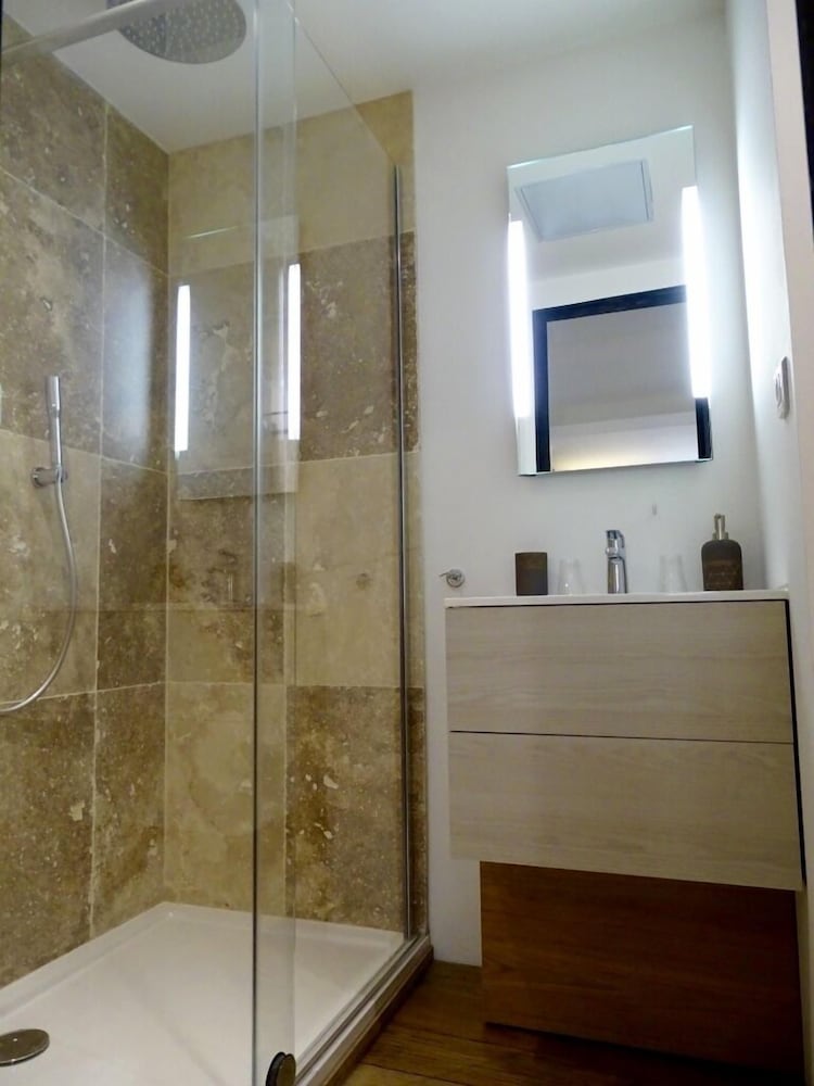 Superior Suite (Bauhaus) photo 2