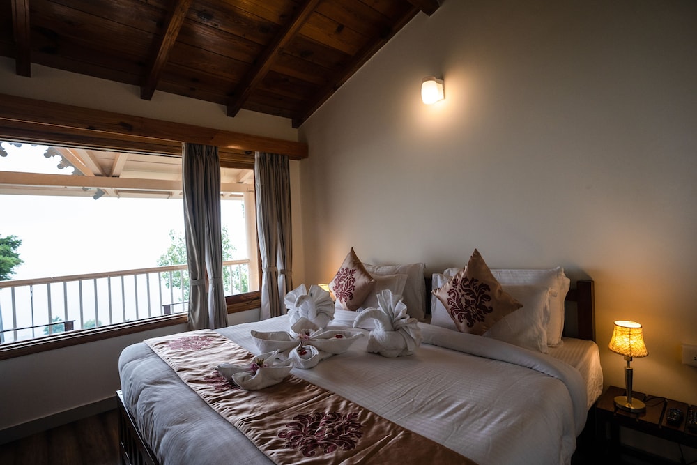 The Oak Chalet