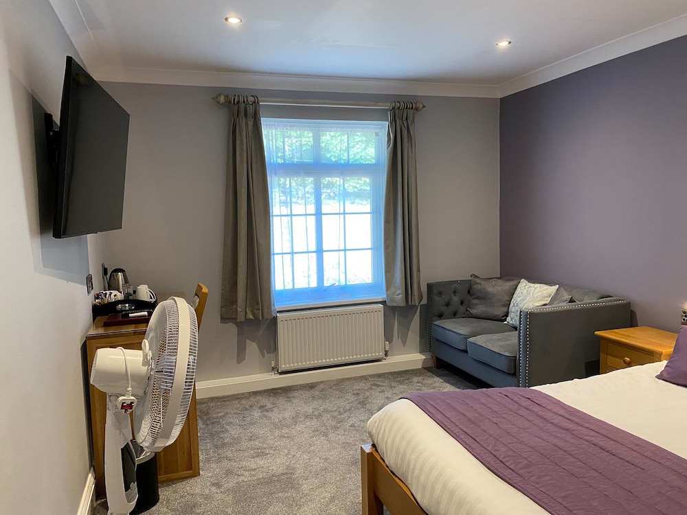 Ashton Suite, 1 King Bed photo 1