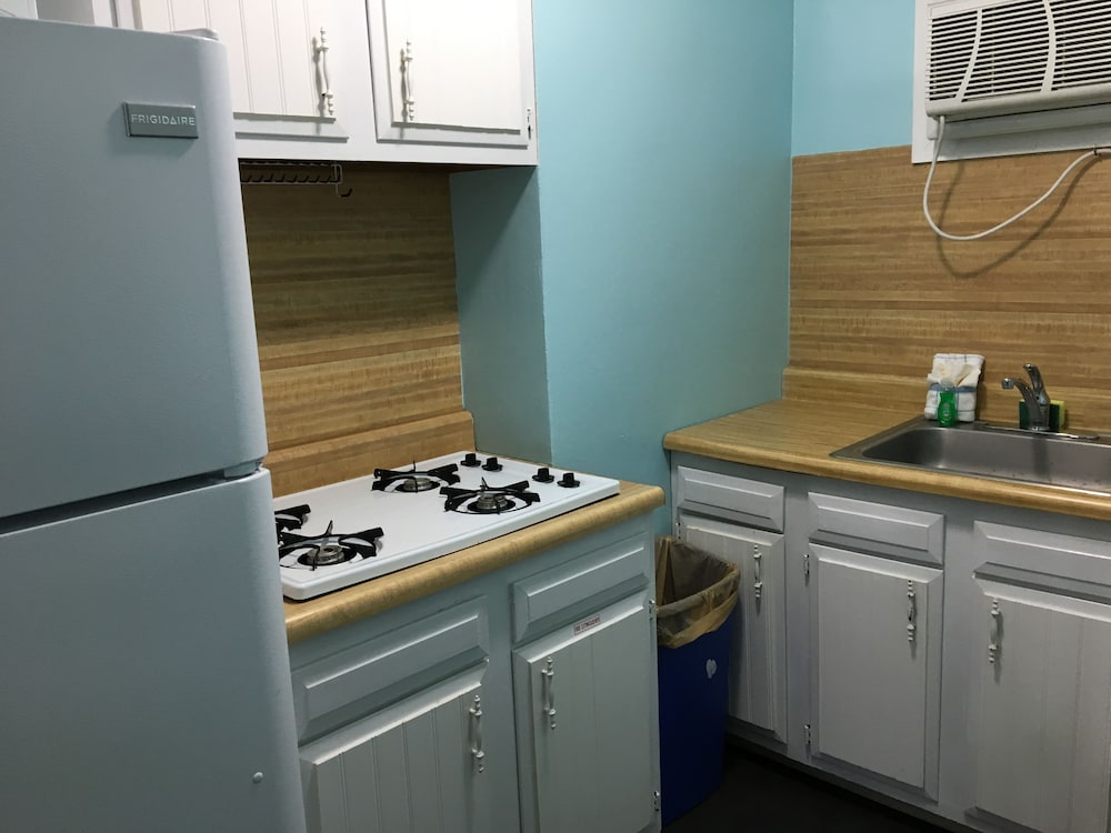 Standard Room, Kitchenette photo 1