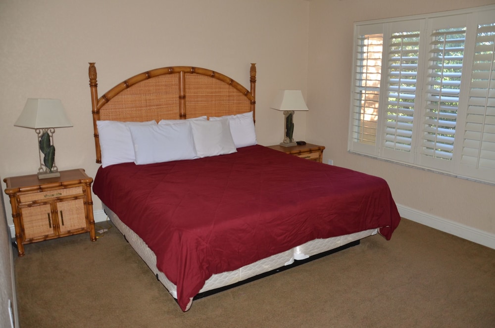 Townhome, 4 Bedrooms