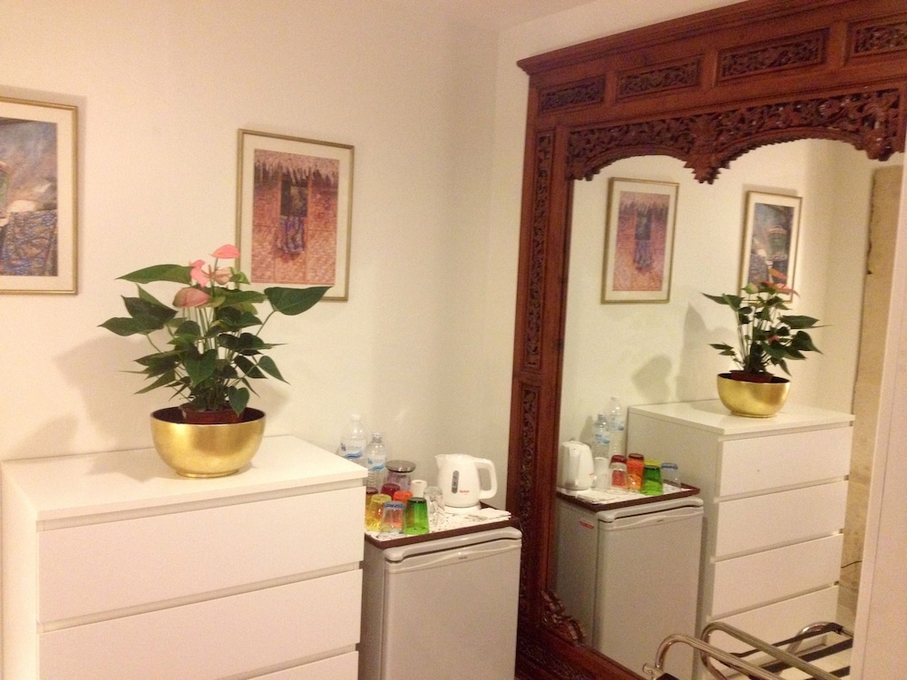 Lotus Deluxe Room photo 3