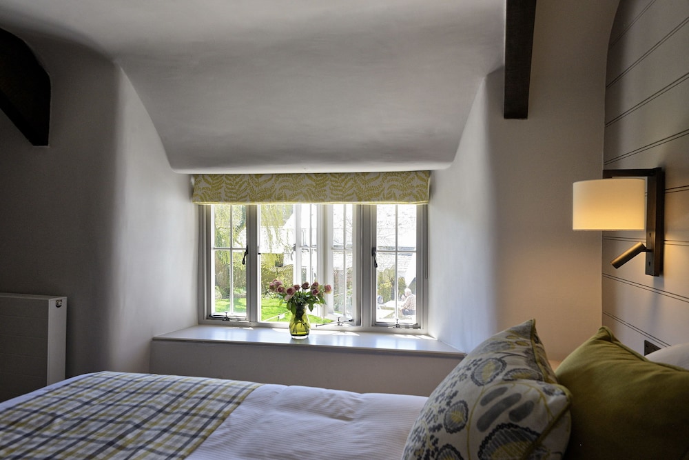Superior Twin Room, Multiple Beds photo 2