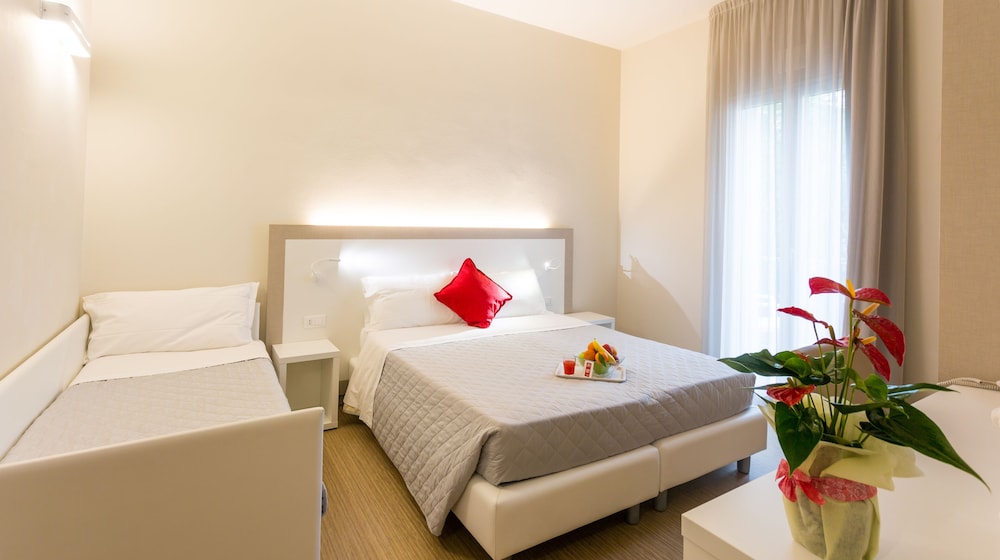 Family Studio Suite
