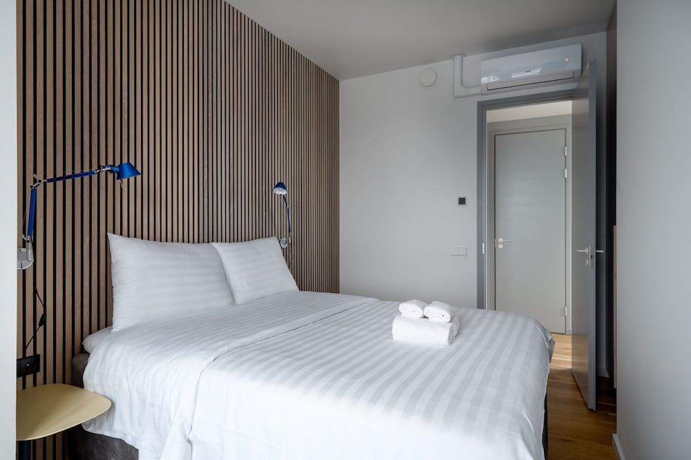 Deluxe Apartment, 2 Bedrooms, Balcony