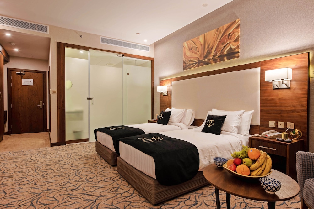 Deluxe Room Twin photo 2