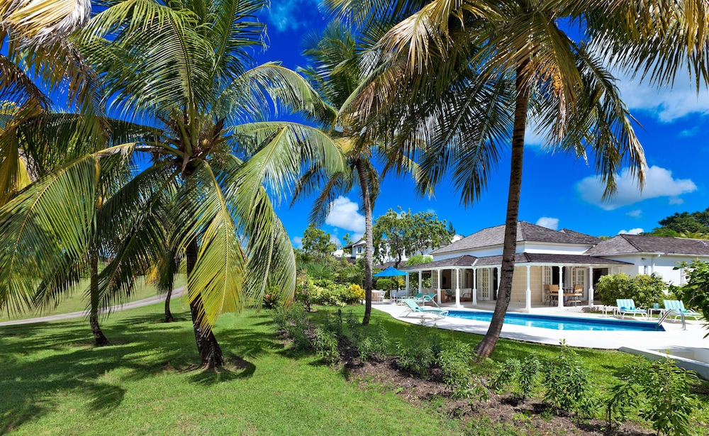 Luxury Villa, 4 Bedrooms, Resort View, Poolside photo 2