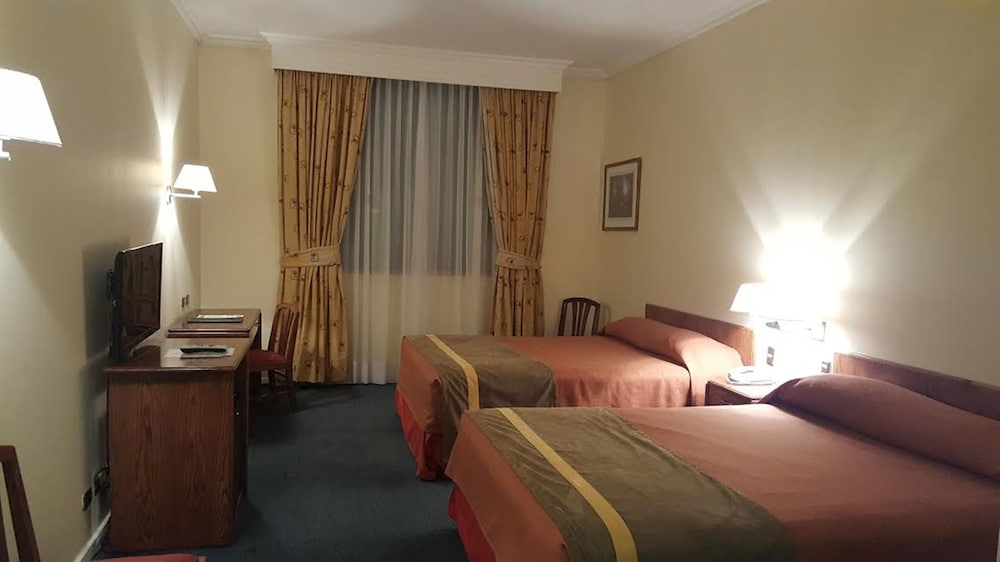 Double Room, 2 Double Beds - Photo 4