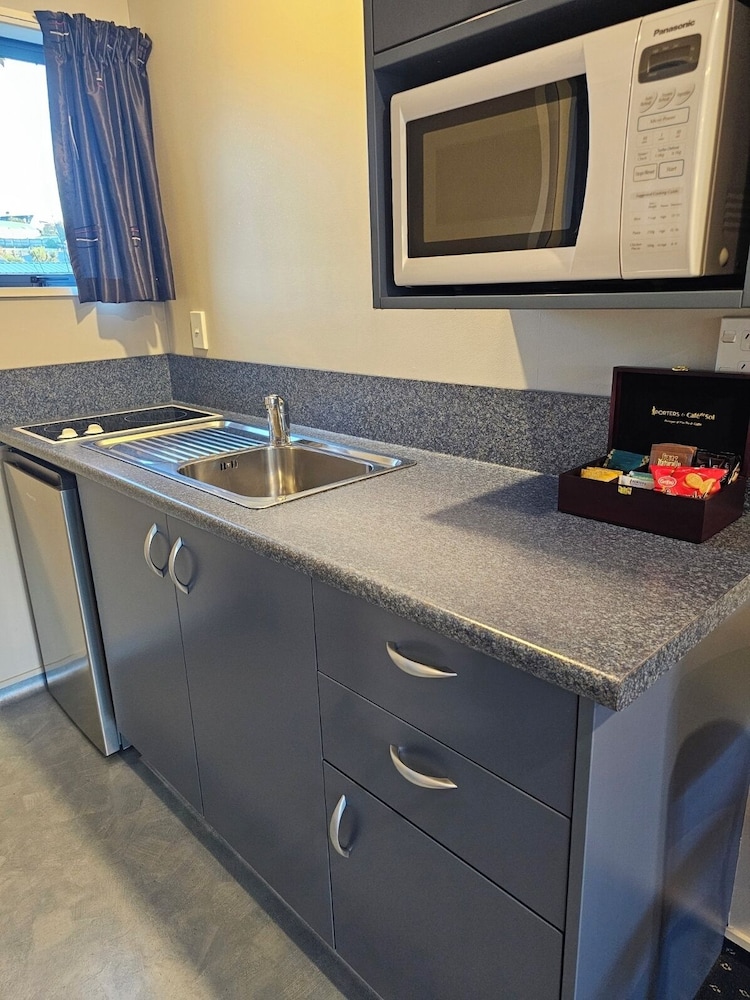 Classic Apartment, 1 Bedroom, Jetted Tub, Ground Floor photo 3
