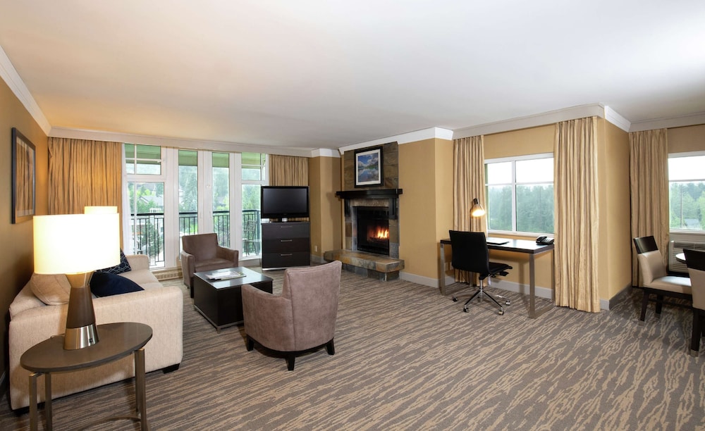 Suite, 1 King Bed with Sofa bed (Harmony, Steam Room) - Photo 8