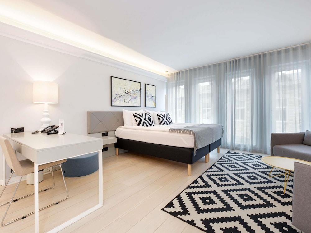 Junior Suite, 1 Double Bed, Balcony photo 1