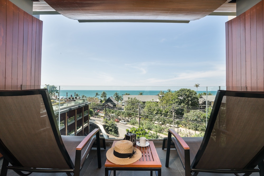 Ocean View Jacuzzi Deluxe - Hillside - Photo 4