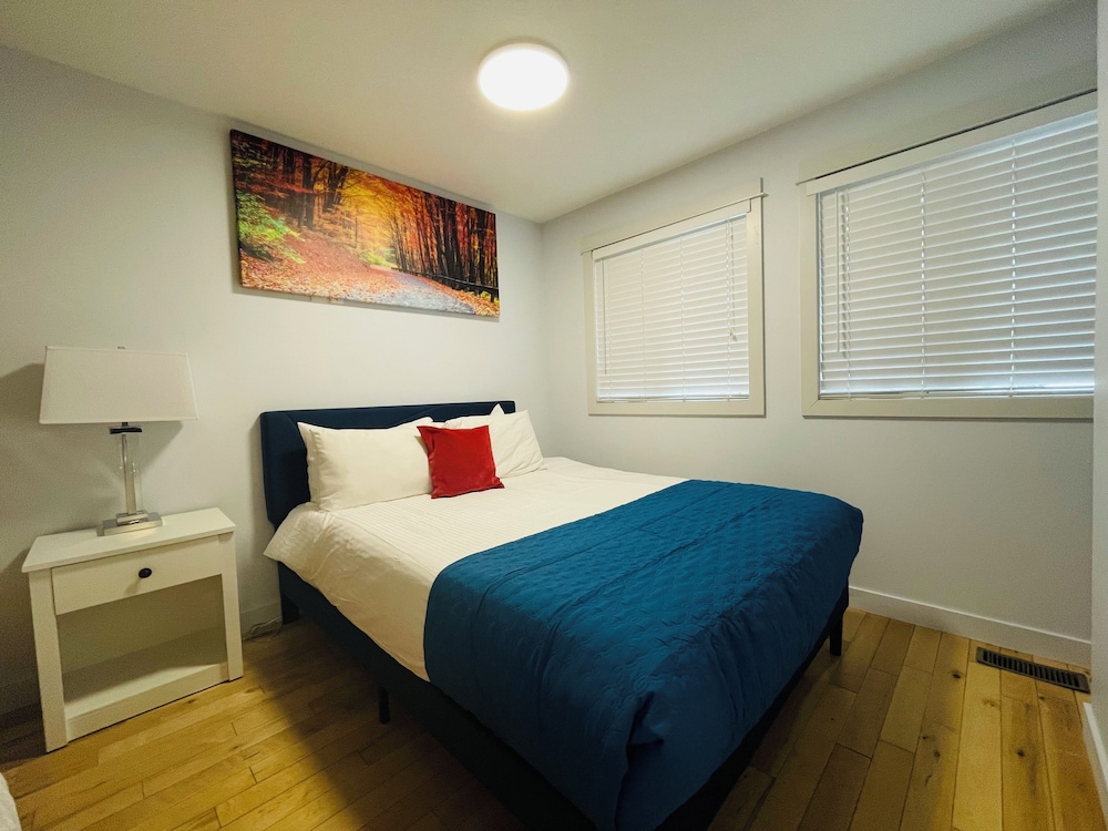 Luxury House photo 1